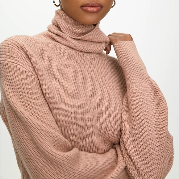 Wilfred
Rebecca Sweater - Coral Blush - Picture 4 of 8